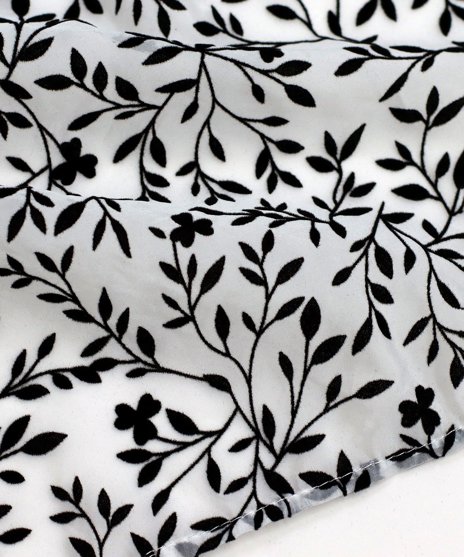 日本 BLUE EAST - 優雅透感植物紋長袖襯衫-黑