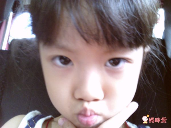 FUNY - Kids童趣二代數位相機-黃小鹿-【升級附贈】32G記憶卡