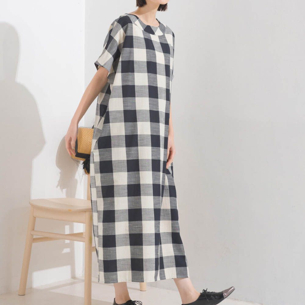 100%印度棉 清爽格紋短袖洋裝-黑白