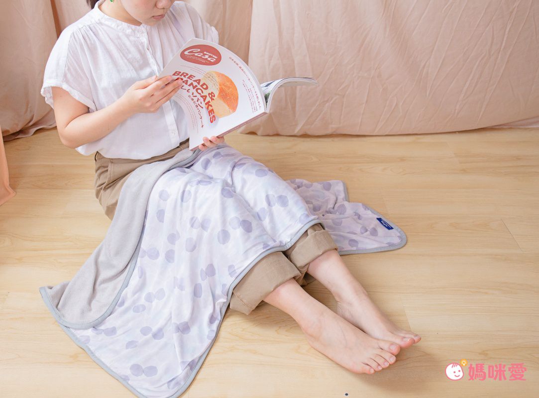 日本現代百貨 - 接觸涼感毯-水彩波點-藍 (120x70cm)