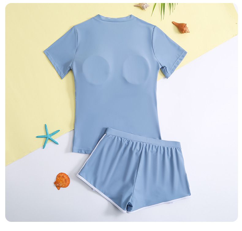 大童女孩運動風短袖泳衣套裝(二件組)-淺藍色-上衣、短褲