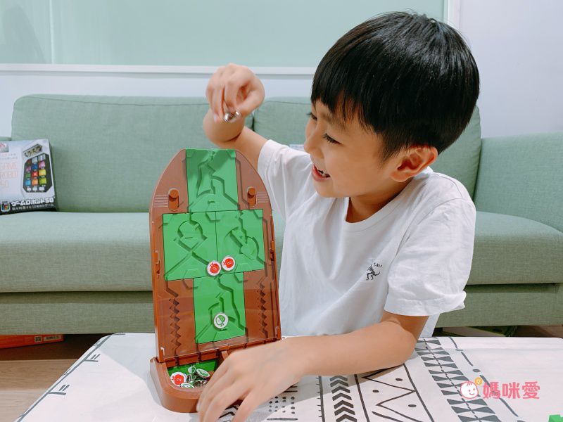 日本 HANAYAMA - 小小科學家系列-牛頓的蘋果-6歲以上