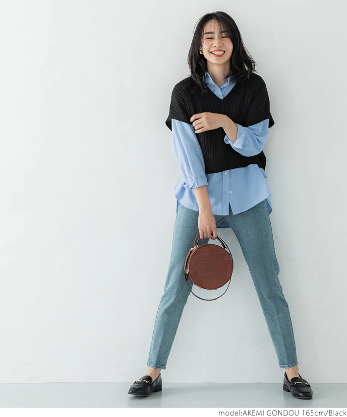 日本 COCA - 百搭彈性短版針織背心-黑