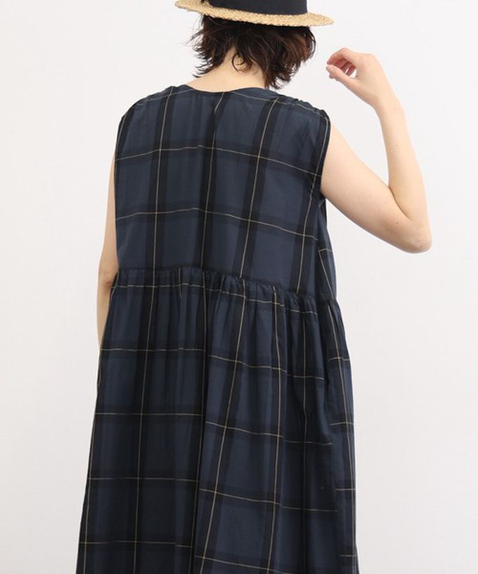 日本 Lupilien - 100%印度棉 清爽格紋開襟無袖洋裝-灰褐
