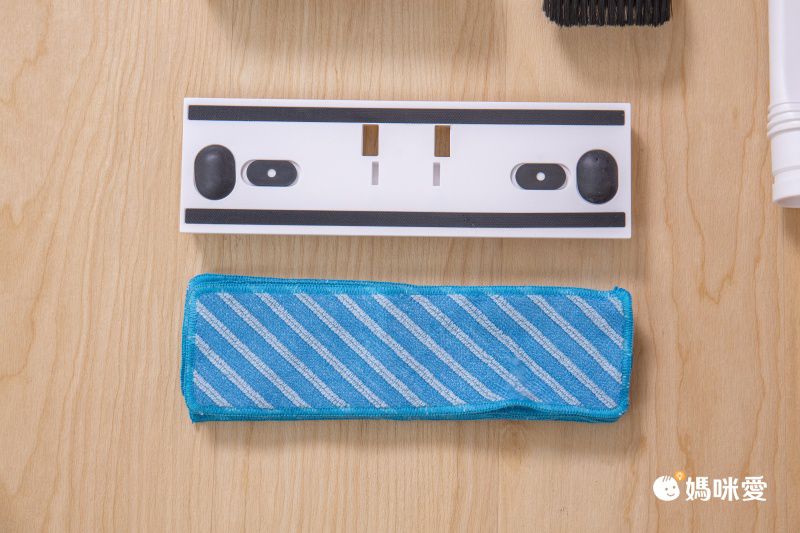 Jway - 無線四合一數位吸塵器(濕拖除螨版) JY-SV09M-白