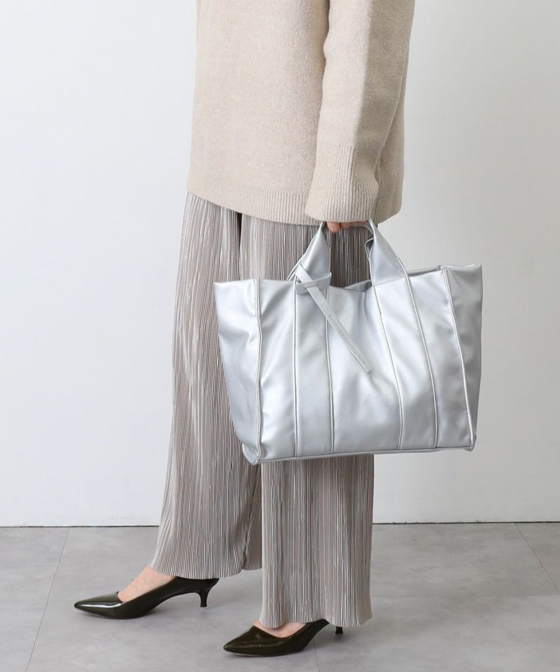 日本 COOCO - 簡約皮革方形手提托特包-天使白 (W33*H27*D14cm)