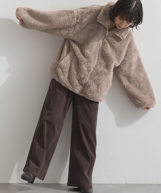 日本 ELENCARE DUE - 奢華毛絨柔軟寬鬆保暖拉鍊外套-象牙白