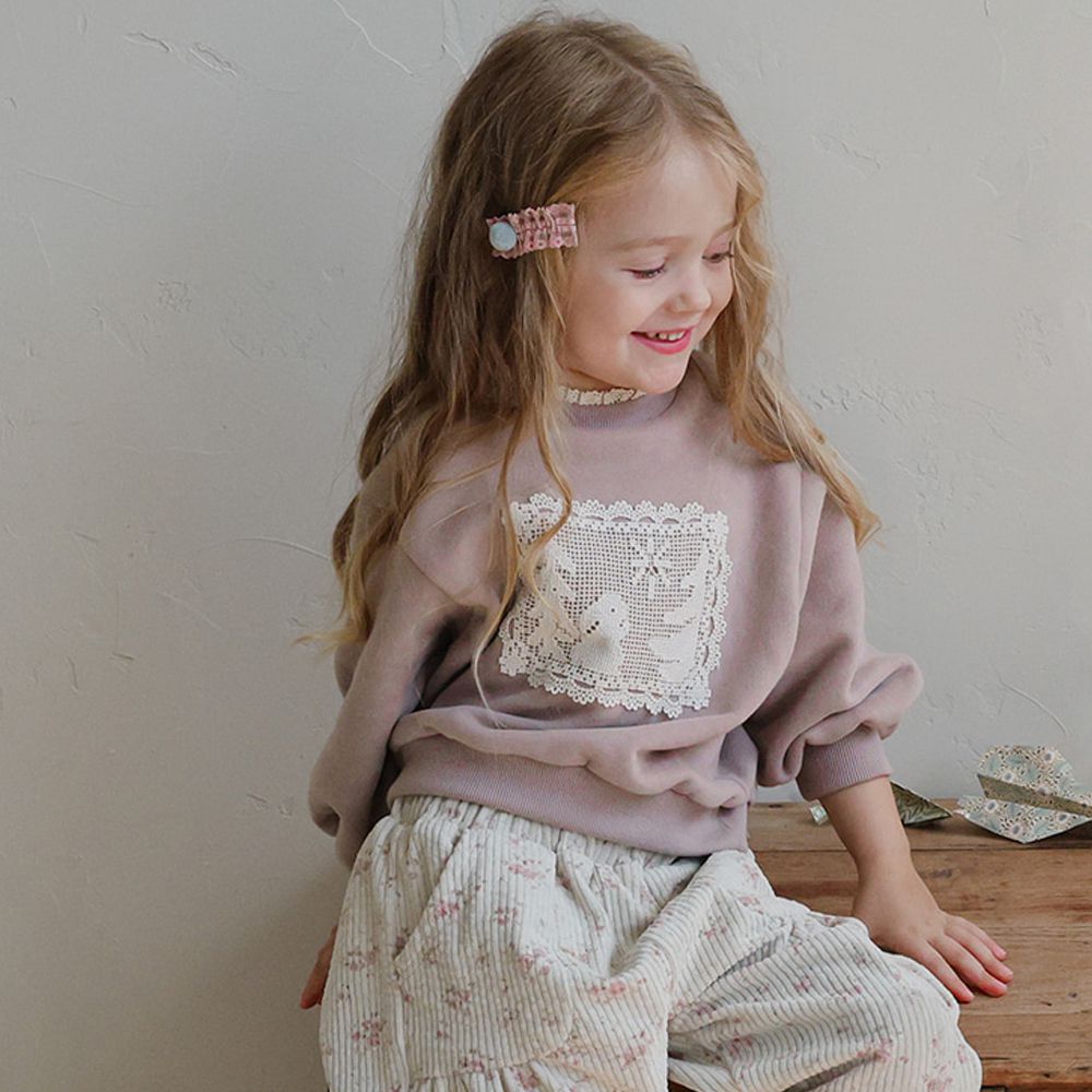 Puellaflo (內磨毛)冬日風格蕾絲點綴長袖大學T-藕紫