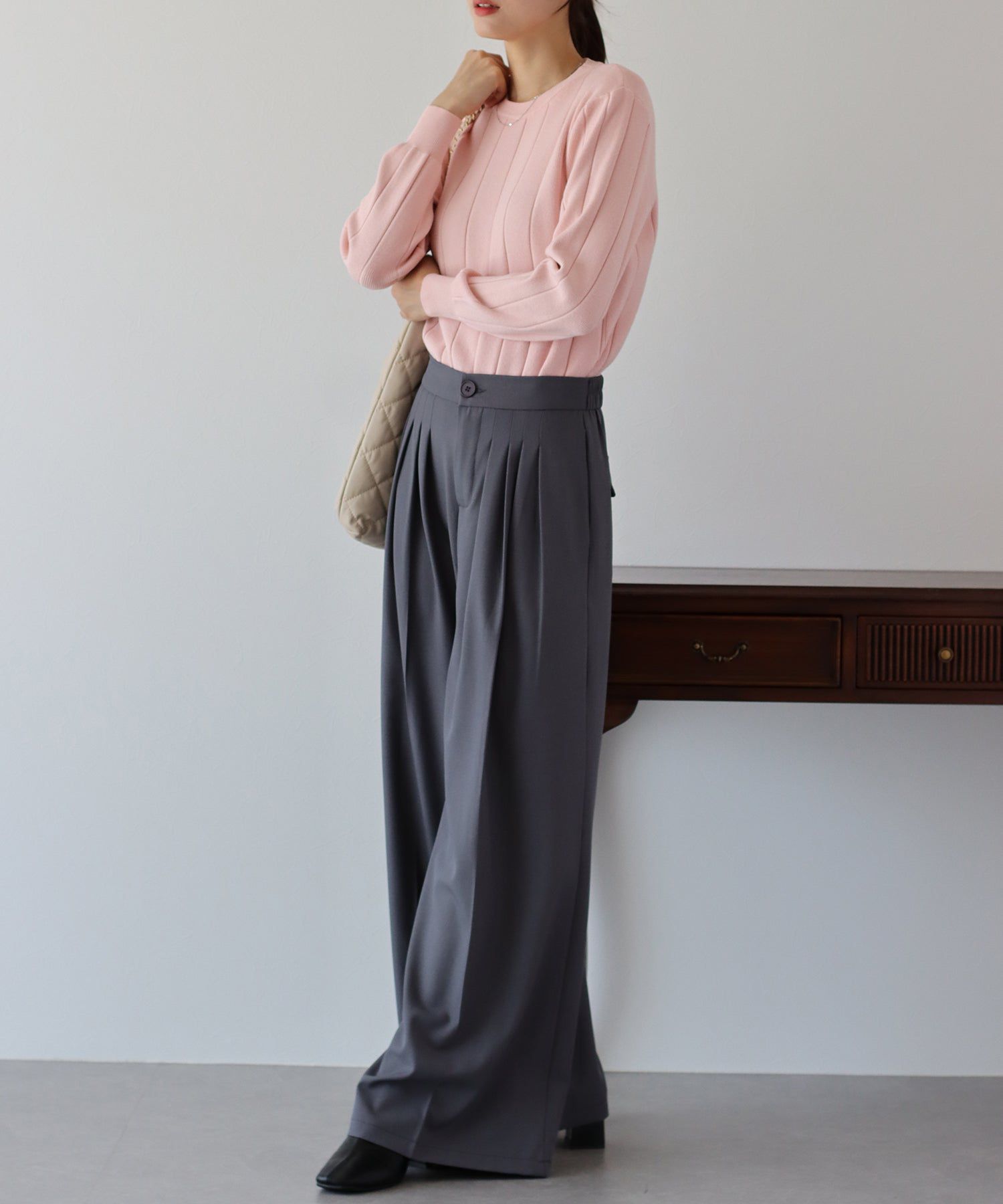 日本 BLUE EAST - 圓領粗羅紋針織上衣-紅