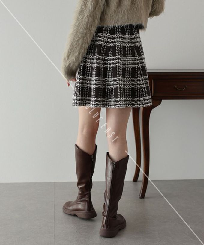 日本 BLUE EAST - 甜心格紋針織迷你短裙-粉杏