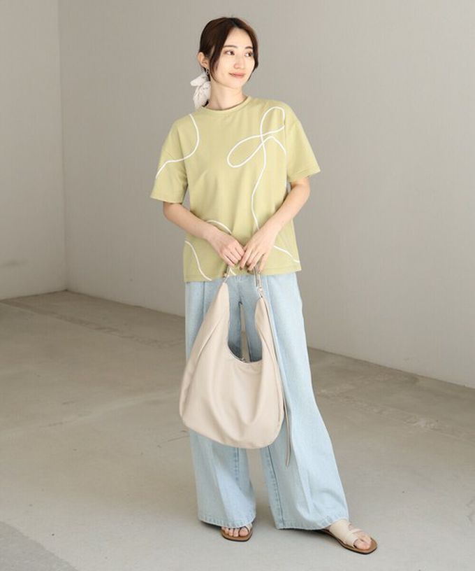 日本 Bab - 俐落雙拉鍊彎月形質感肩背包-米白