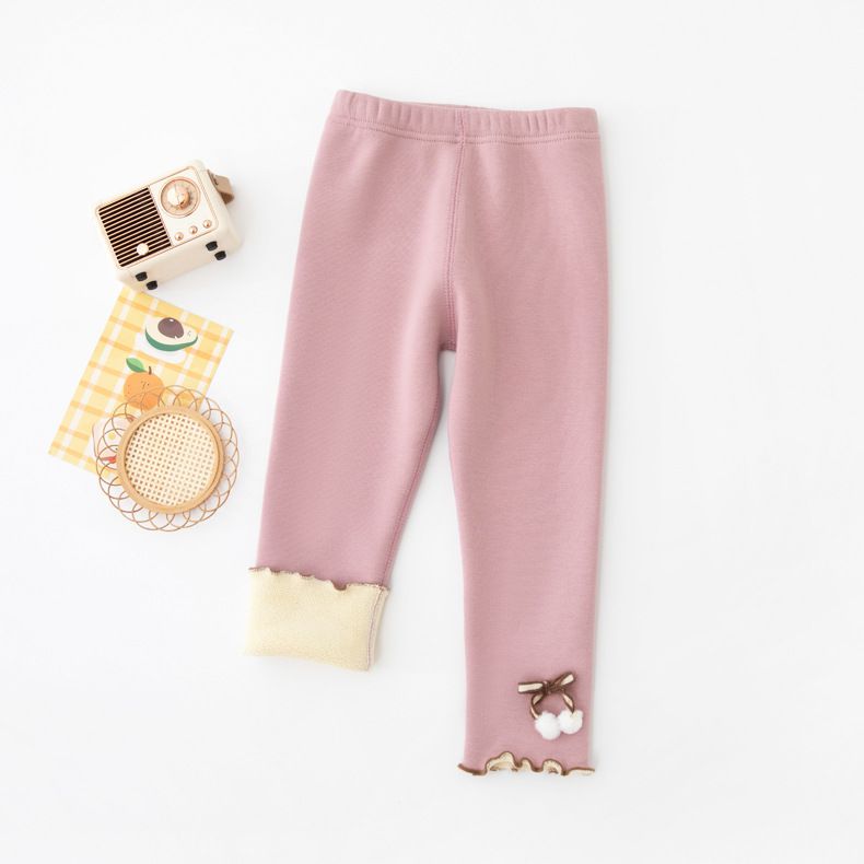 FANMOU - 加絨腰鬆緊保暖內搭褲-毛絨球球-黑色