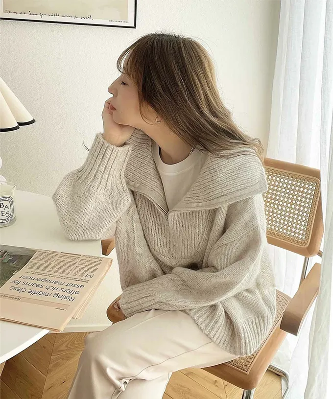 日本 Classical Elf - Java 半拉鏈率性寬鬆素面毛衣-黃