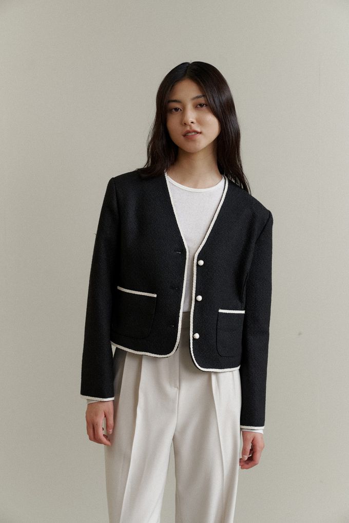 韓國女裝連線 - 氣質V領混羊毛毛呢珠釦外套-米白 (FREE)