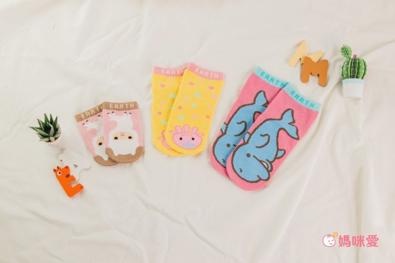 日本 aehwa - 地球的朋友 印花大人襪(媽媽)-花園鰻-水藍 (23~25cm)