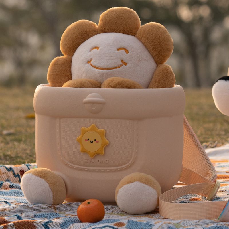 卡通絨毛玩偶減壓式後背包-卡通人物-熊抱哥 (31.5x24x16cm)-適合3歲以上