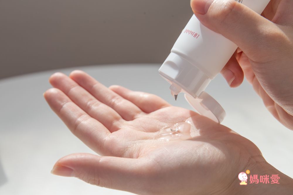 平台最便宜！韓國 酒精護手乾洗手｜添加積雪草保濕，消毒後不乾澀。