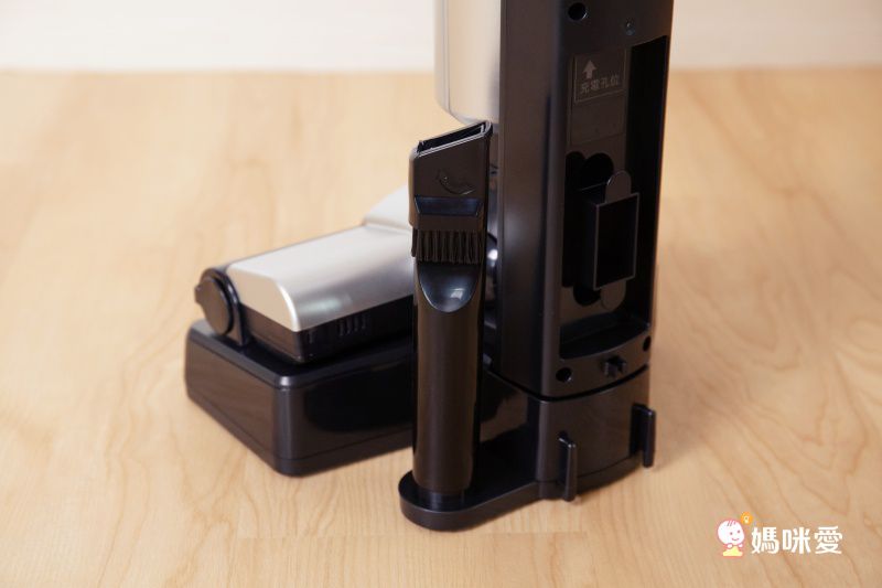 日本 IRIS OHYAMA - 3倍氣旋智能無線吸塵器-獨家加贈集塵袋25個-金屬銀-IC-SLDCP5-S