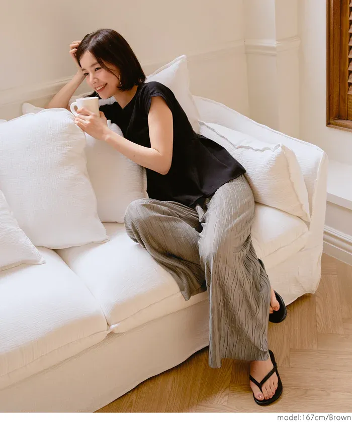 日本 COCA - [可剪裁] 百搭波浪紋垂墜寬褲-草綠