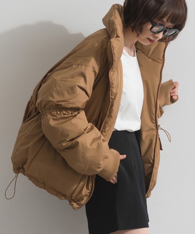 日本 ELENCARE DUE - 蓬鬆袖立領腰抽繩科技羽絨保暖外套-象牙