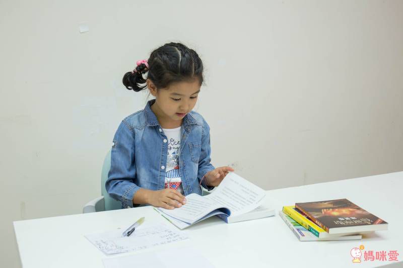 東方套書開箱☆經典必收☞ 福爾摩斯、世界經典文學、科學小百科