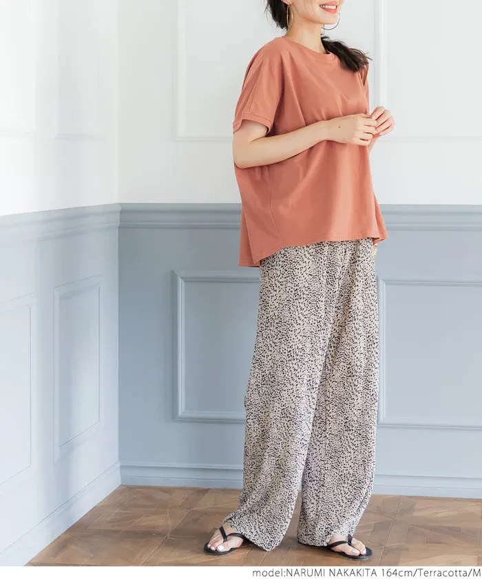 日本 COCA - 100%棉 顯瘦短袖素T-白