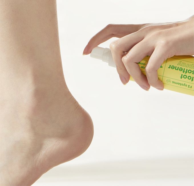 韓國 F3 systems - 足嫩肌去角質組合(嫩肌噴霧+安全去腳皮刮刀)