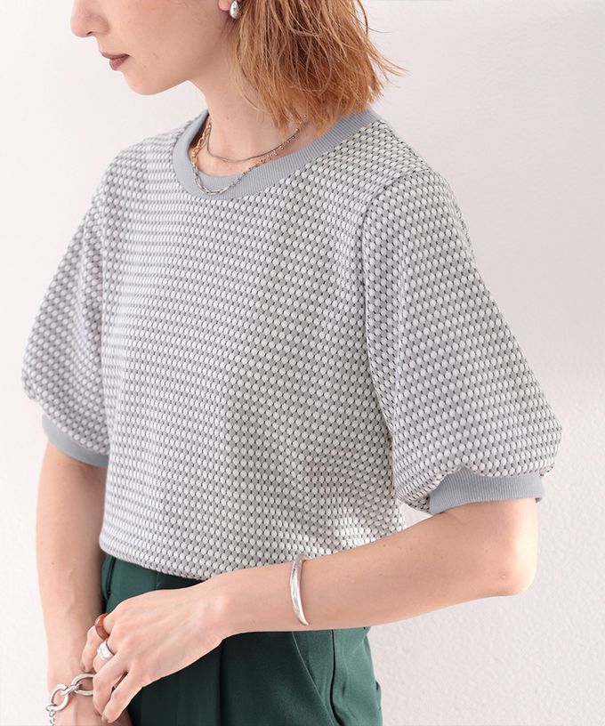 日本 Classical Elf - 緹花圓領彈性泡泡五分袖上衣-深藍