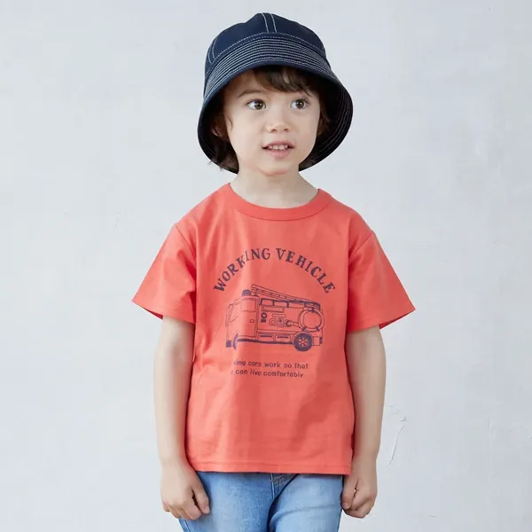 日本 petit main - 百搭印花短袖上衣-恐龍線條-卡其黃