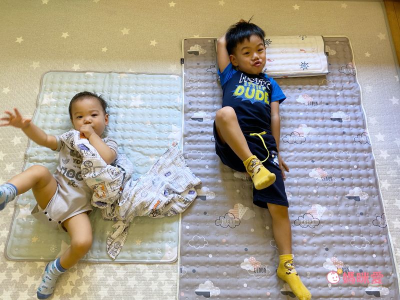 韓國Lolbaby - Hi Jell-O涼感蒟蒻床墊_防水隔尿款-加大款-(夏夜兔兔)