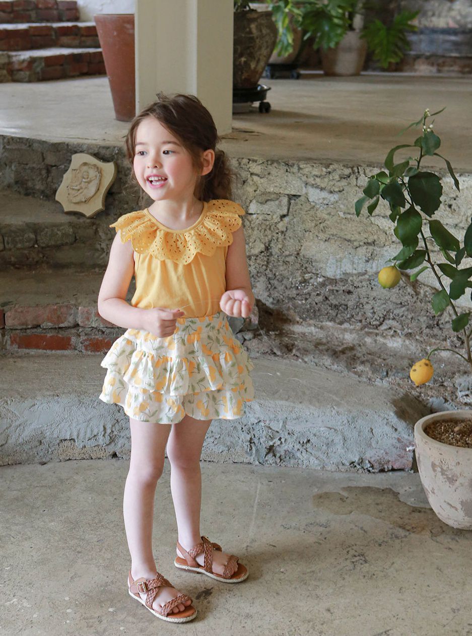 韓國 Puellaflo - 鏤空花瓣領上衣-粉橘