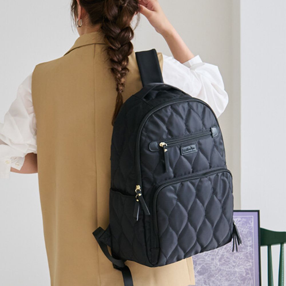 10口袋機能絎縫防潑水後背包/電腦包(可放A4)-黑 (44x27x16cm)