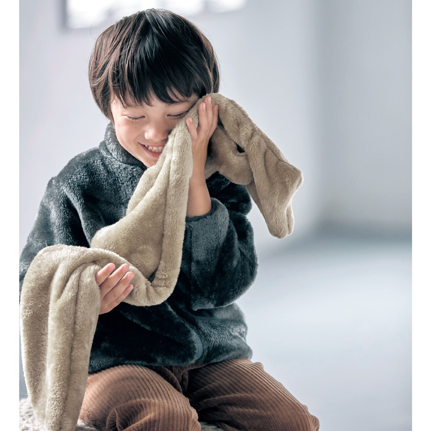 日本千趣會 - moufuwa系列 長柔毛保暖圍巾-深藍