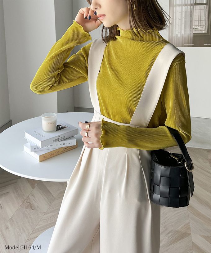 日本 Classical Elf - 羅紋線條感木耳小高領長袖上衣-經典黑