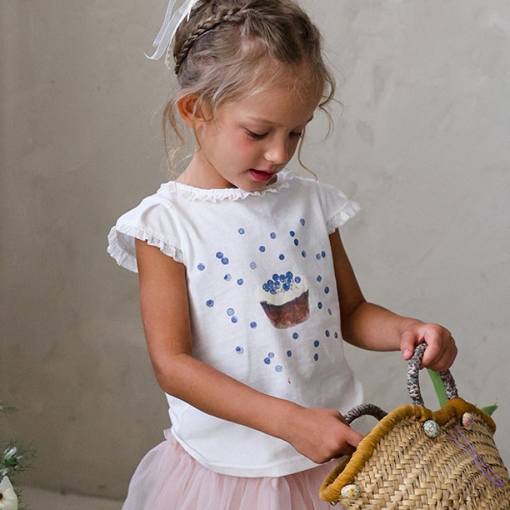 Puellaflo 藍莓蛋糕蕾絲包袖純棉上衣-白