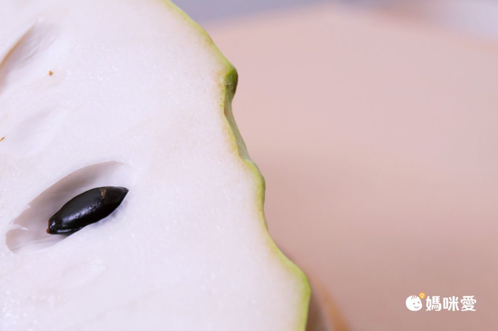 外銷等級 【台東鳳梨釋迦】超大顆！新鮮現採，產地直送。