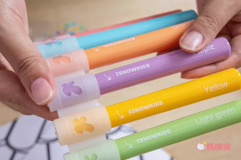 韓國SNOWKIDS - 幼兒馬卡龍水洗彩繪塗鴉筆-6色組 : 潮水藍/玫紅粉/檸檬黃/萊姆綠/芋藕紫/橙柚橘