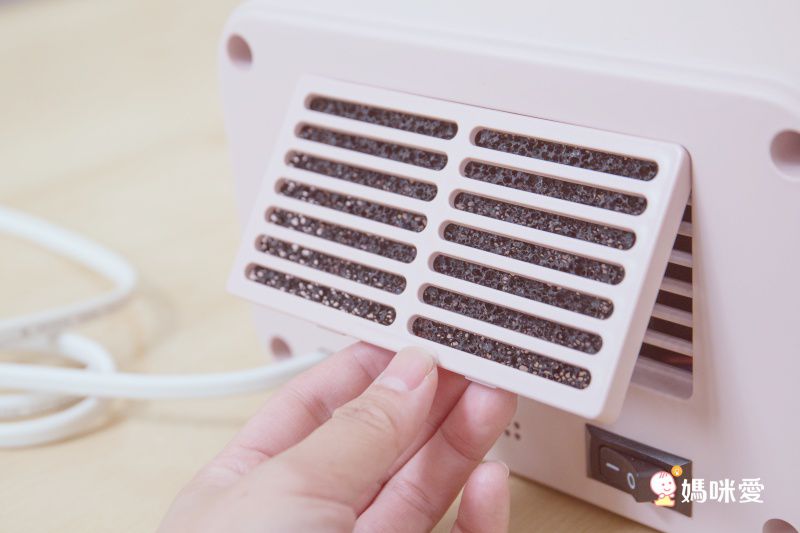 AIRMATE 艾美特 - 人體感知美型陶瓷式電暖器HP060M-粉白