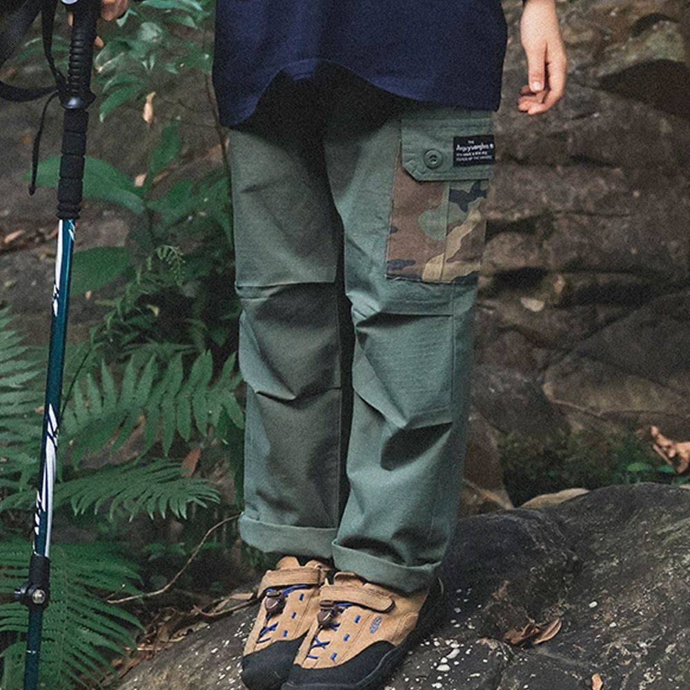 純棉打摺休閒長褲-迷彩拼接-軍綠