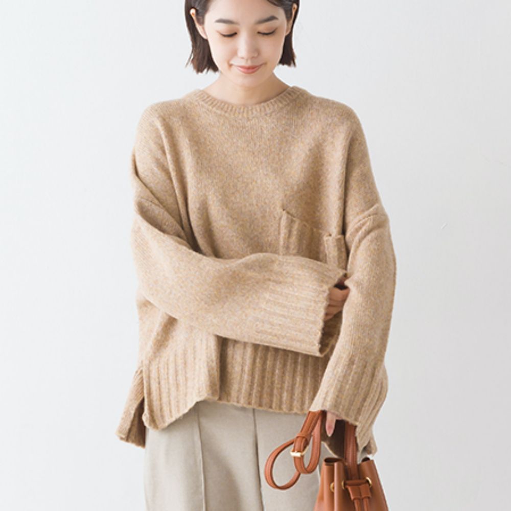 日本 OMNES - 羊毛混紡慵懶感針織毛衣-淺卡其