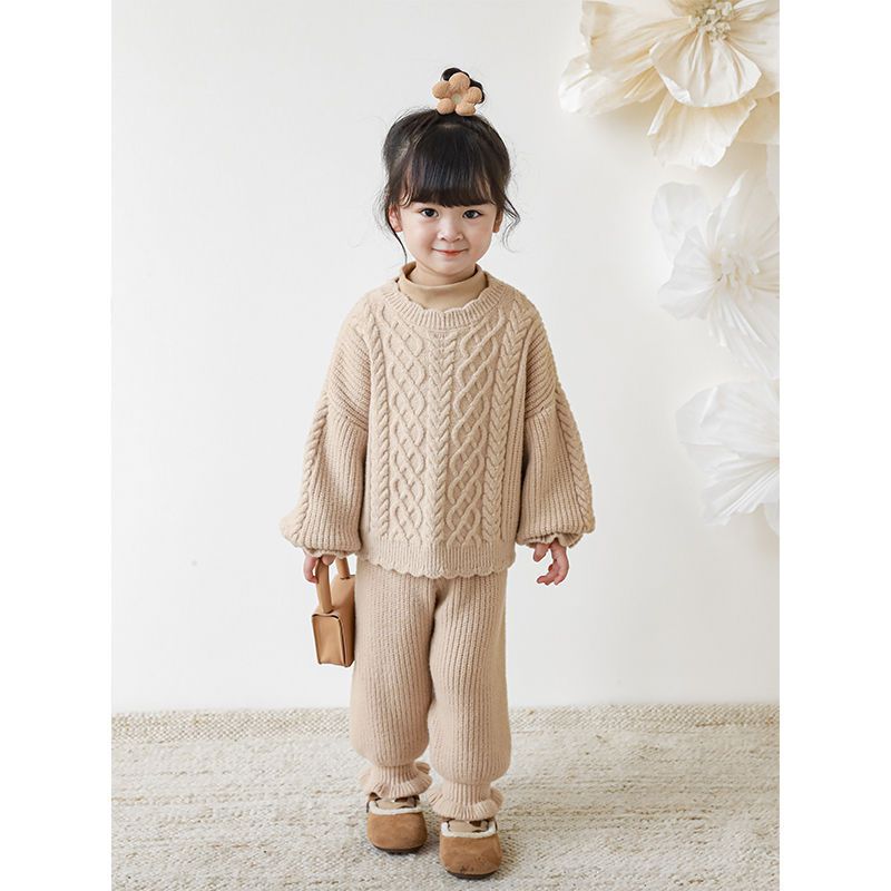 TONGMO - 復古針織花邊長褲-卡其色