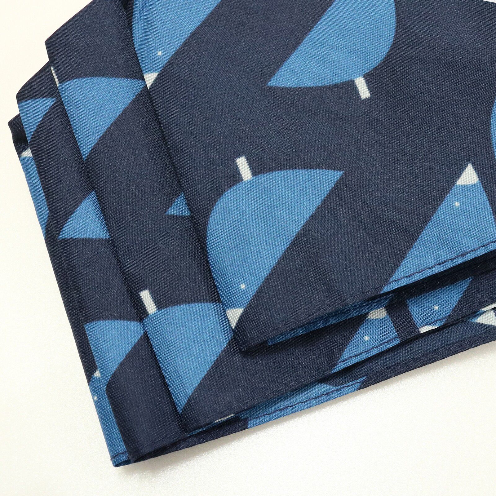 日本 nifty colors - 抗UV輕量 晴雨兩用折疊傘-幾何小鳥-深藍 (直徑98cm/196g)-90.00%