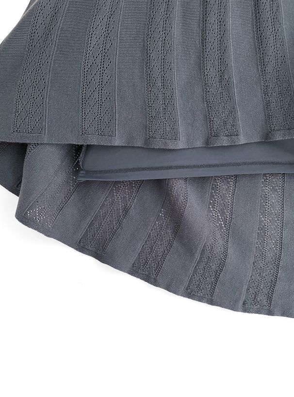 日本 GRL - 燭光晚餐優雅羊腿袖洋裝-深海藍