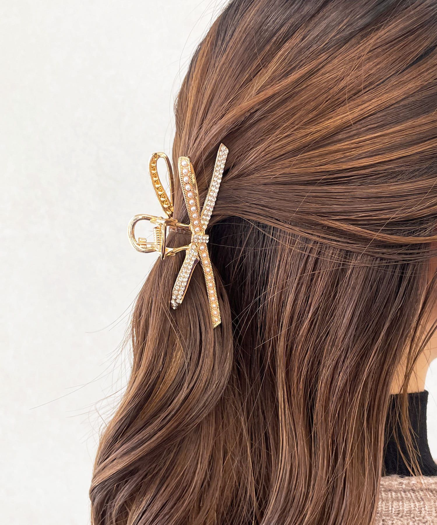 日本 Lattice - 優雅扭結珍珠髮夾/鯊魚夾-金