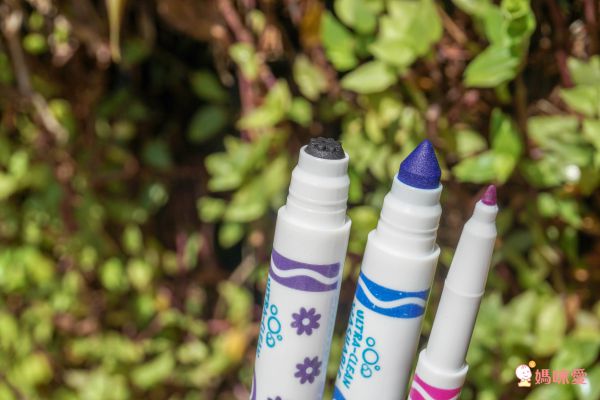 幫芭比製作獨一無二的裙子 ❤ 可重複製作～超好玩！