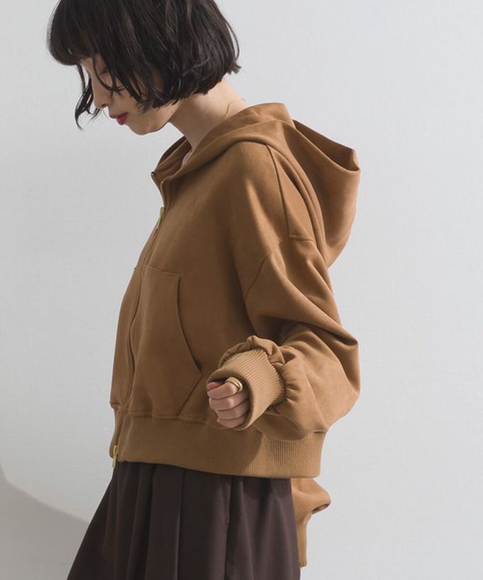 日本 ELENCARE DUE - 輕盈絨皮感雙拉鏈短版連帽外套-象牙米