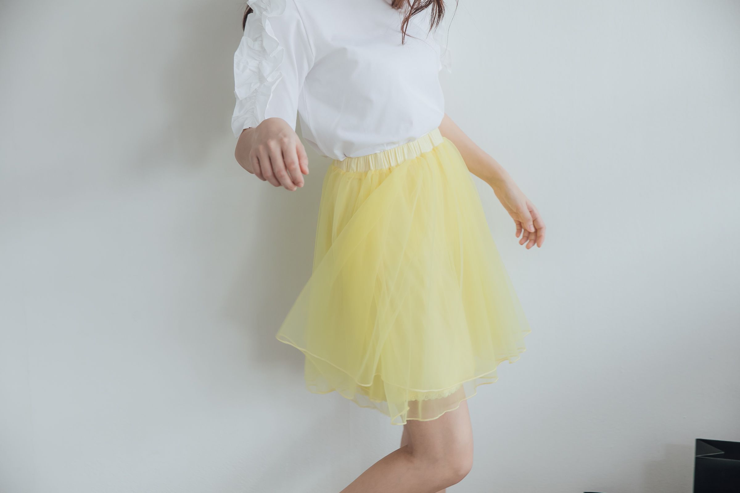 Peachy - 獨家訂製綿柔空氣紗裙-短裙款-嫩鵝黃 (F)
