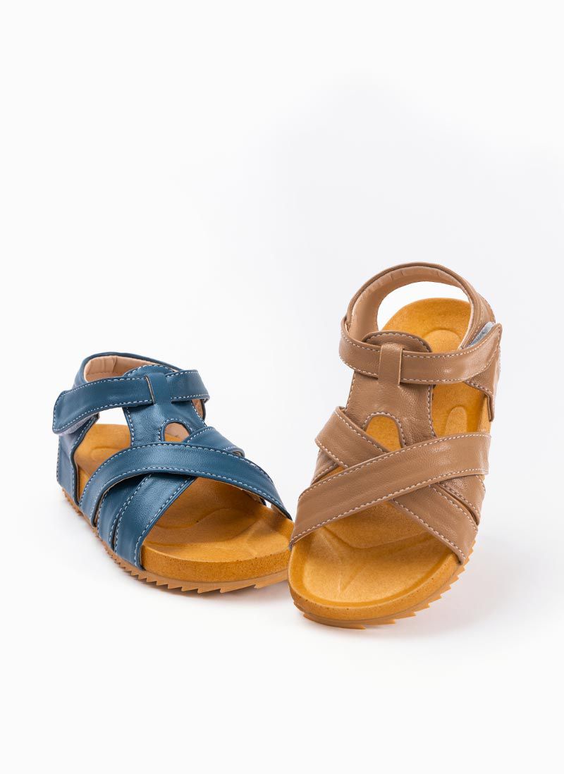 韓國 OZKIZ - 不對稱交叉魔鬼氈涼鞋-棕