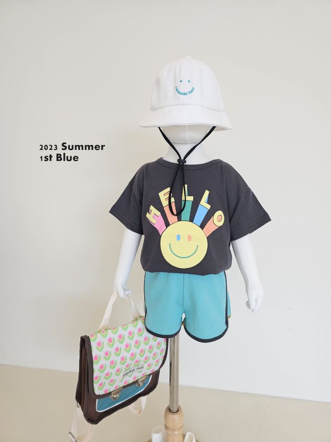 韓國 First Blue - 鬆緊腰線條運動風短褲-藍綠