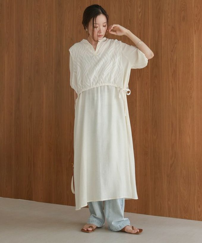 日本 Bab - 輕盈蕾絲緹花多層次短袖洋裝-卡其杏